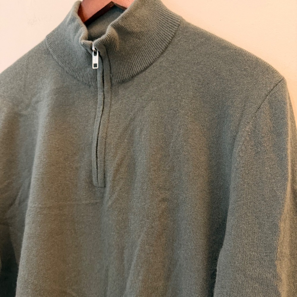 Quince Sweater Mongolian Cashmere Quarter Zip Lightweight Travel Moss Large NWOT - Picture 4 of 11